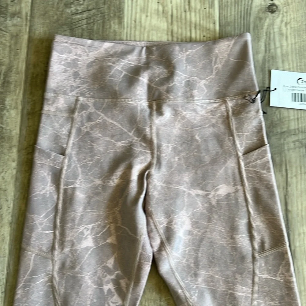 NWT ZYIA Pink Digital Granite Pocket Light N Tight Hi-Rise 7/8 24” Leggings.